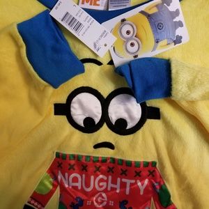 Despicable Me Minions Pajamas NWT